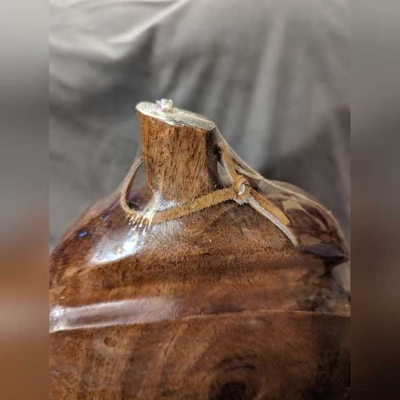 Vintage Acorn Shaped Wooden Nut Bowl Wall Hanging Home Decor - Picture 4 of 7